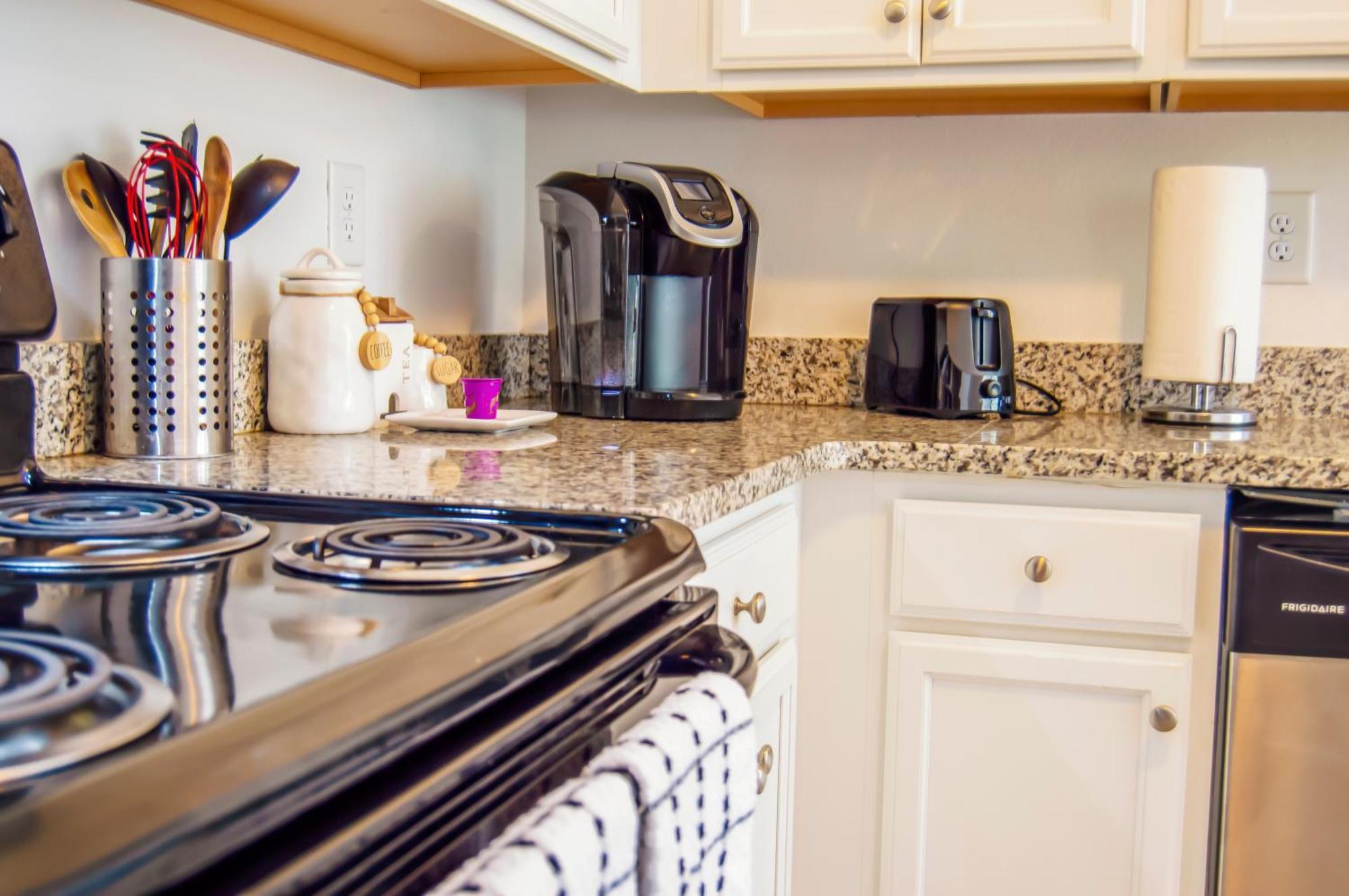 Cozy Condo, Minutes From Broadwy, Sleeps 5 Nashville Eksteriør billede